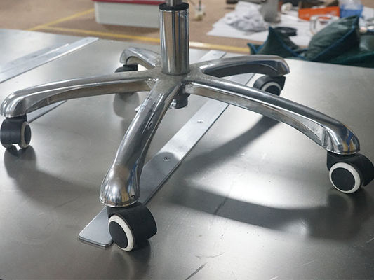 オフィスの椅子の足車の耐久性のテスターの実験室の家具テストは単一フェーズ900Wと機械で造る